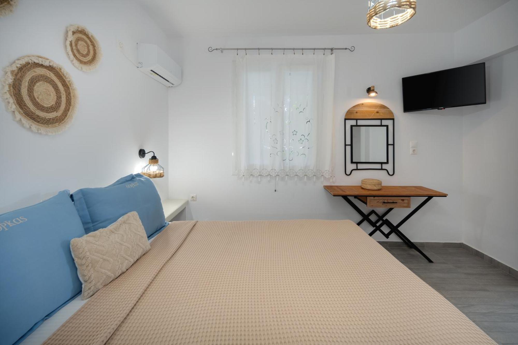 Dorkas Luxury Rooms&Apartments Livadakia Exteriér fotografie